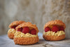 MINI CHOUX AU CRAQUELIN (KŘUPAVÝ VĚRNÍČEK) - PISTÁCIOVÝ KRÉM, MALINY